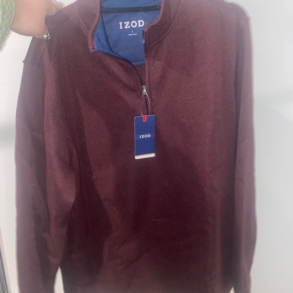 Izod Quarter Zip NEW WITH TAG